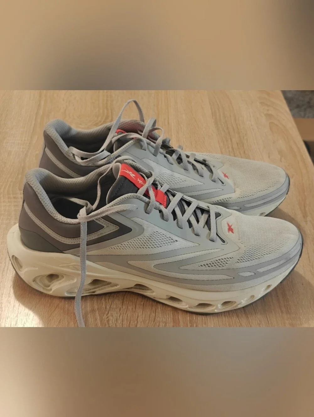 Reebok light gray